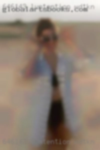 Lvntention woman pohot Orland Park, Illinois